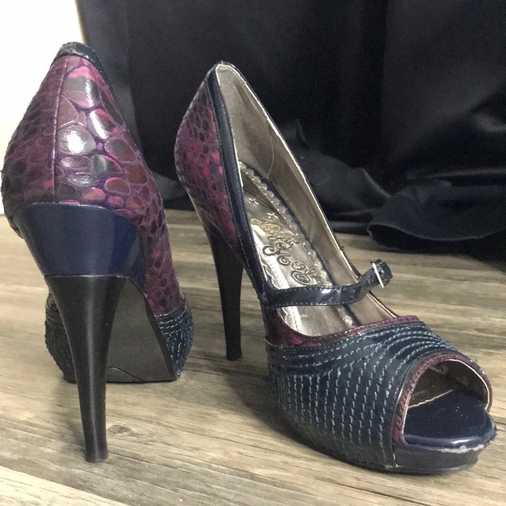 Naughty monkey peep toe